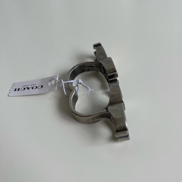 Coach Signature Link Ring (size7)